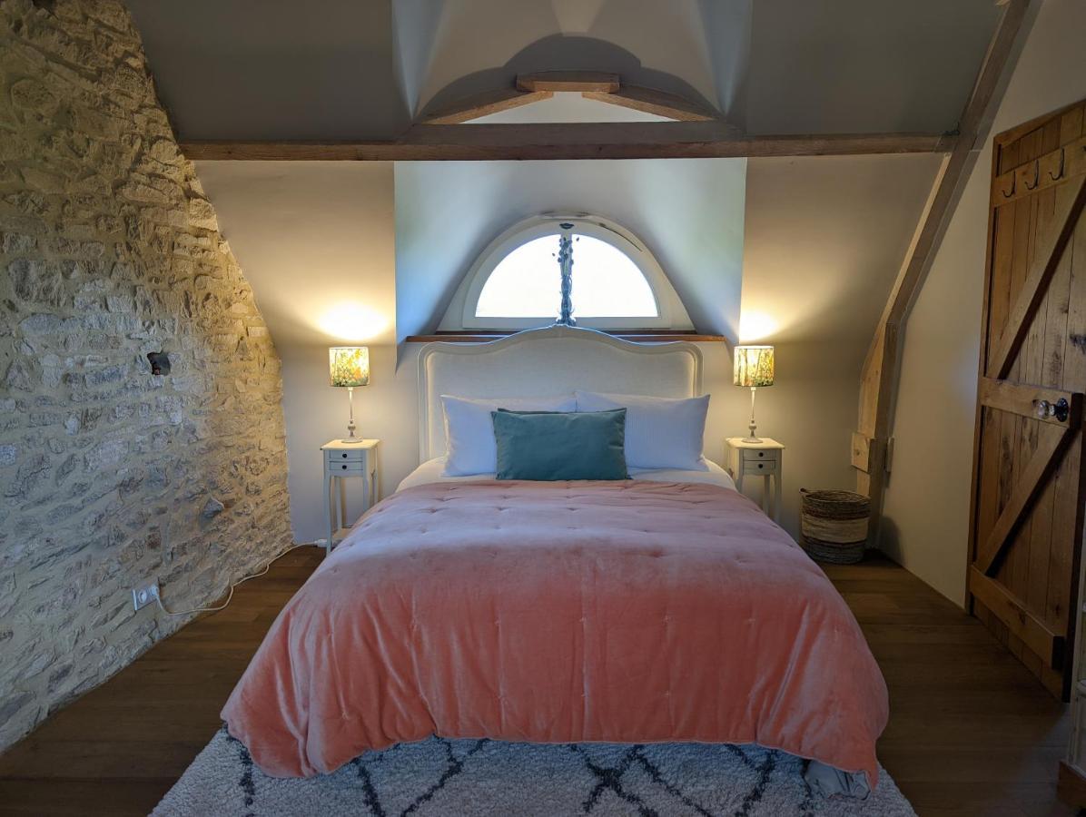Maison Typique Bretonne Avec Toit De Chaume Camors ภายนอก รูปภาพ