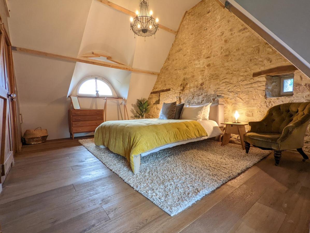Maison Typique Bretonne Avec Toit De Chaume Camors ภายนอก รูปภาพ