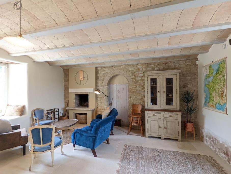Maison Typique Bretonne Avec Toit De Chaume Camors ภายนอก รูปภาพ